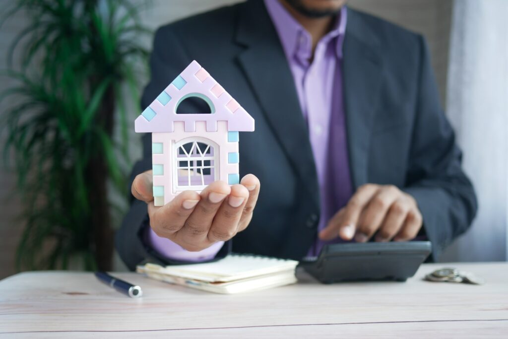 Using Investment Buyers Services in Orangeville to Find the Best Investment