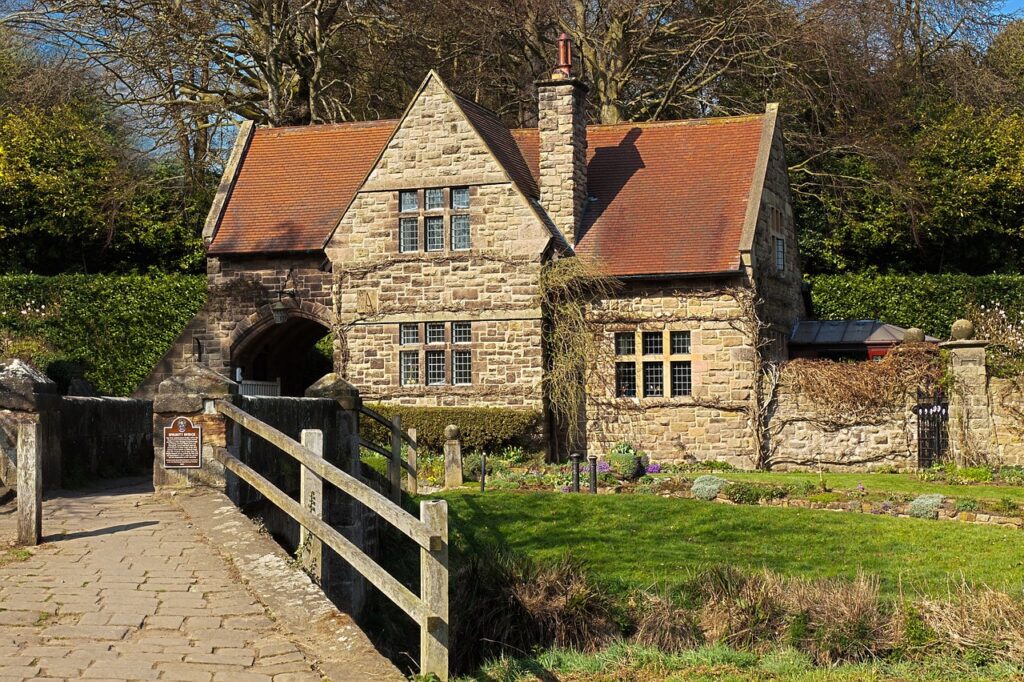 Maintaining Confidentiality and Privacy Throughout the Property Sale Process in a Divorce with a Real Estate Agent
