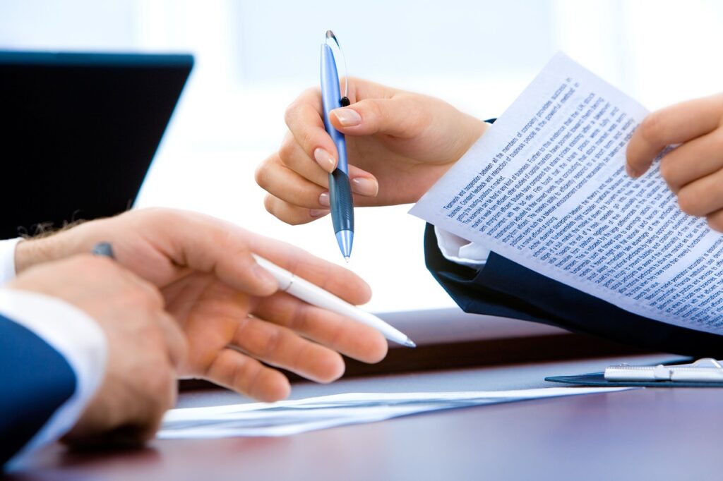 First Steps to Buying a House in Orangeville: What to Expect When Closing on a New Home